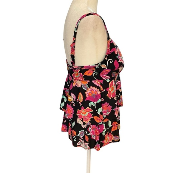 Sweet Escape Full Coverage Swim Top Ladies Size 12 Black with Pink Floral Beach - Picture 2 of 11
